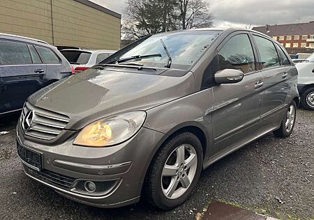 Mercedes-Benz B 170 (245.232) AUTOMATIK TEMPOMAT