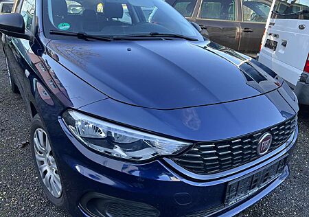 Fiat Tipo Kombi 1.4 T-Jet Easy