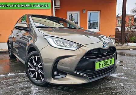 Toyota Yaris Hybrid 1.5 Club Automatik+NAVI/LED/SHZ/KEY