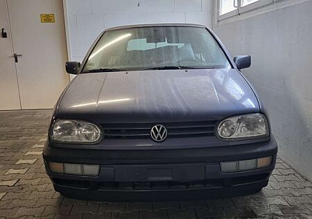 VW Golf Cabriolet Volkswagen Cabrio 1.8