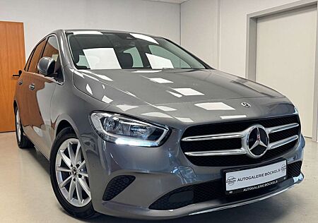 Mercedes-Benz B 180 Progressive°Widecreen°AHK°2.Hd°Navi°SHZ°SH