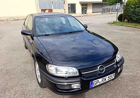 Opel Omega 2.0 16V Edition 100