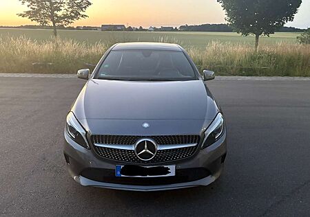 Mercedes-Benz A 180 BlueEfficiency (176.042)