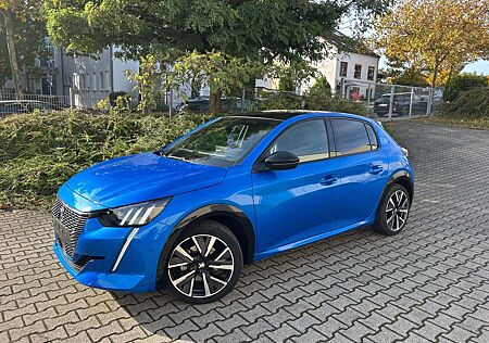 Peugeot 208 GT Navi LED Panorama