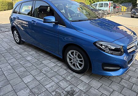 Mercedes-Benz B 200 (246.243)
