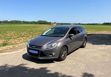 Ford Focus Turnier Diesel Turnier 1.6 TDCi DPF Start-St