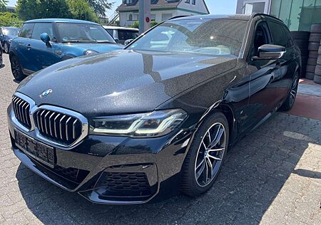 BMW 540 d TOURING xDRIVE M SPORT/LASER/ACC/HuD/PANO