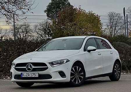 Mercedes-Benz A 180 W177 - TÜV NEU