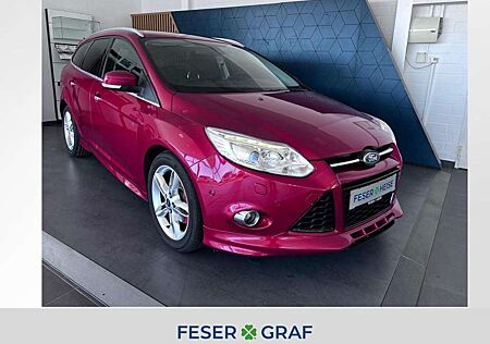 Ford Focus Turnier 1.6 EcoBoost Titanium BiXenon*PDC*KeyFree*