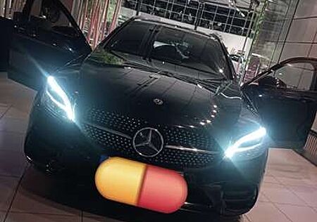 Mercedes-Benz C 300 C300e AMG Line + Night Paket