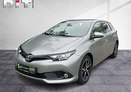 Toyota Auris 1.2 Turbo Team D Klima Kamera Sitzhzg