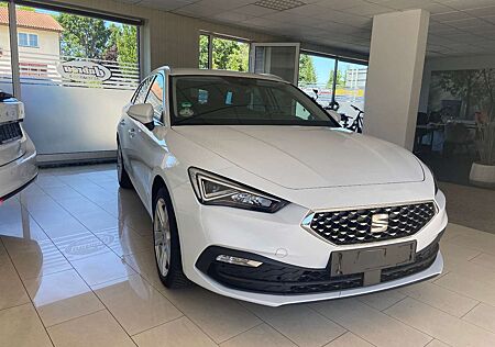 Seat Leon Navi;LED,AHK,el.Heckkl.Teilleder,Kamera