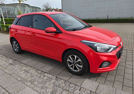 Hyundai i20 i20 blue 1.0 T-GDI 100 PS Trend/Klima/Sitzhzg/