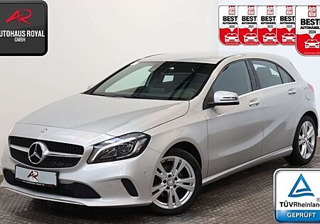 Mercedes-Benz A 220 4MATIC SCORE SCHECKHEFT,NAVI,METALLIC,LED