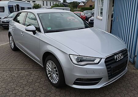 Audi A3 2.0 TDi ambiente