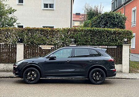 Porsche Cayenne S V8 Black Edition, Burmester/Chrono/Softcl./Ahk..