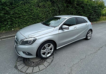 Mercedes-Benz A 200 A+200+CDI+7G-DCT+Urban AUTOMATIK TÜV neu