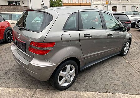 Mercedes-Benz B 170 Automatik Bi-Xenon Parkpilot