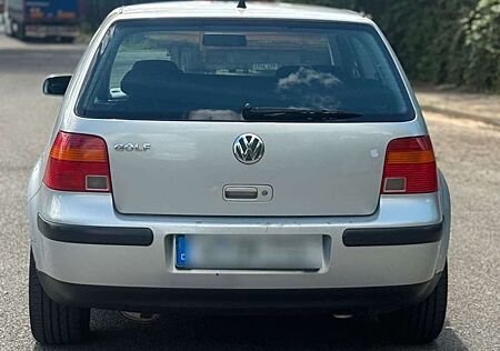 VW Golf Volkswagen 1.4