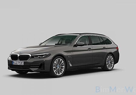 BMW 530 xD Panorama DAB CockPitPro Alarm PDC 19Zoll
