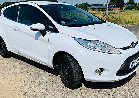 Ford Fiesta 3-Türer 1.4 Titanium