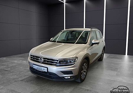 VW Tiguan Volkswagen Comfortline 2.0TDI DSG LED NAV AHK ACC SHZ