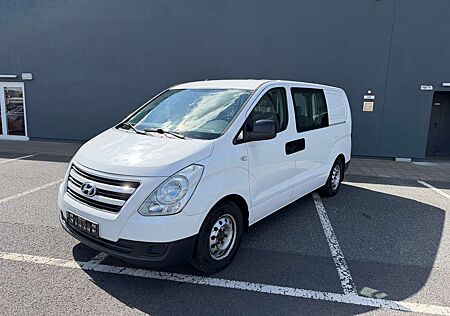 Hyundai H-1 Diesel 2.5 CRDi Travel Classic