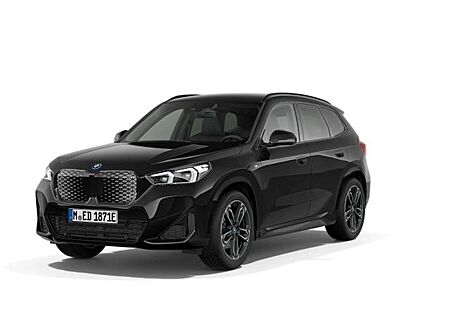 BMW iX1 eDrive20 M Sportpaket AHK Adaptives Fahrwerk