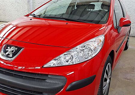 Peugeot 207 Filou