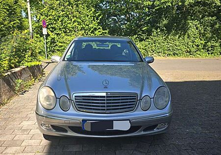 Mercedes-Benz E 270 CDI Elegance
