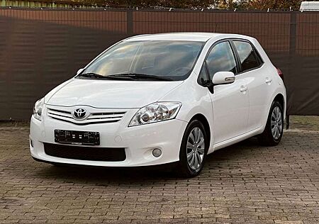 Toyota Auris Life+ /Klima/TÜV