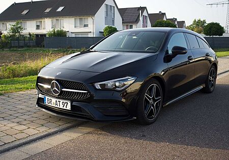 Mercedes-Benz CLA 180 AMG Line*Autm.*LED*Navi*CarPlay*Alcantara