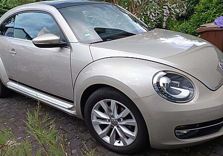 VW Beetle Volkswagen The 1.2 TSI DSG CUP
