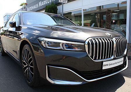 BMW 730 Baureihe 7 Lim d "TOPAUSSTATTUNG!"