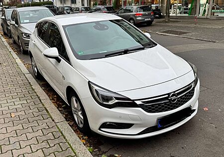 Opel Astra K Business /Navi/ KLIMAAUT./LED/ALU/PDC