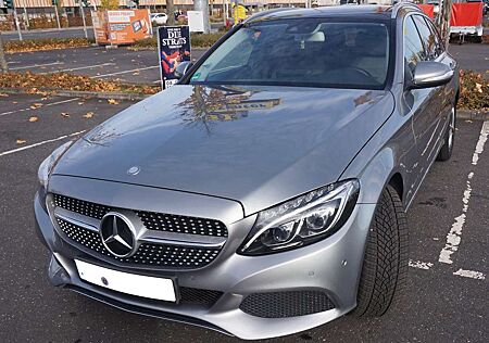 Mercedes-Benz C 200 C-Klasse T-Modell T 7G-TRONIC