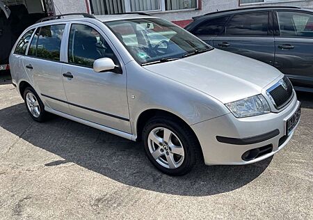 Skoda Fabia Combi Sport 1.4I orig.82000 km TOP