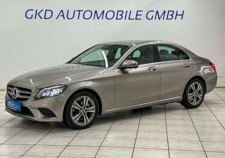 Mercedes-Benz C 180 Avantgarde*AHK*Apple|Android*LED*360°Kamer