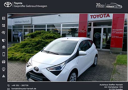 Toyota Aygo (X) x-play