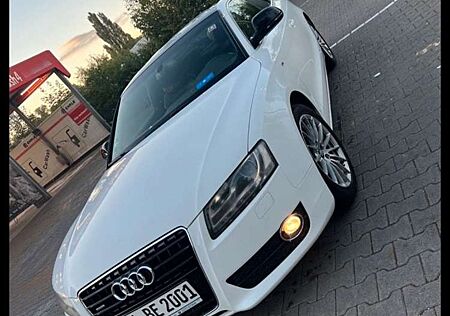 Audi A5 Coupe 3.0 V6 tdi quattro