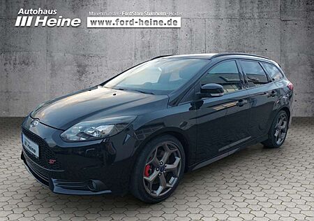 Ford Focus Turnier 2.0 ST Leder-Exclusiv *RFK*PREM.-SOU