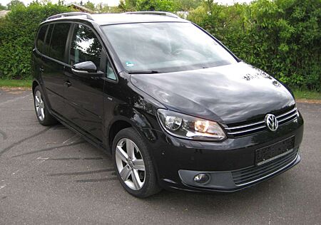 VW Touran Volkswagen Life 2.0 TDI aus Rentnerbesitz -7 Sitze!