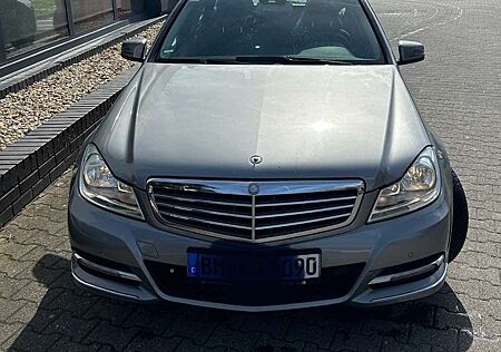 Mercedes-Benz C 220 T CDI DPF (BlueEFFICIENCY) 7G-TRONIC Avantgarde