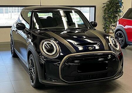 Mini Cooper SE Resolute Edition