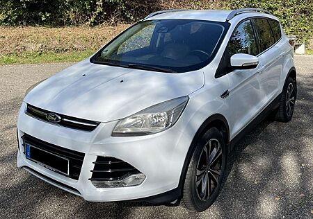 Ford Kuga 2.0 TDCi 4x4 Aut. Titanium