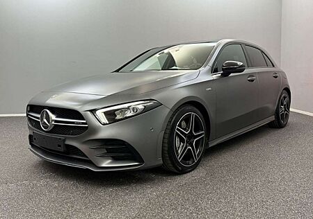 Mercedes-Benz A 35 AMG 4M*MAGNO*KAM*AHK*PANO*LED*AMBI-LIGH*18Z