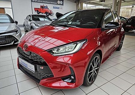 Toyota Yaris Hybrid 130 1.5 GR Sport Safety-Paket Zweif