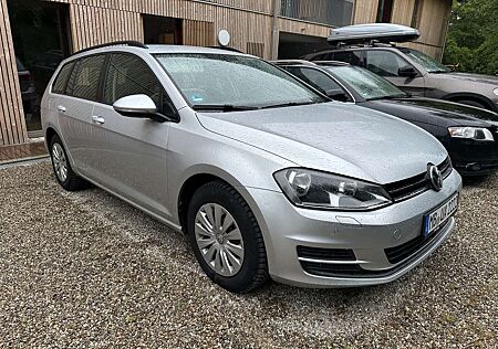 VW Golf Variant Volkswagen Trendline BMT