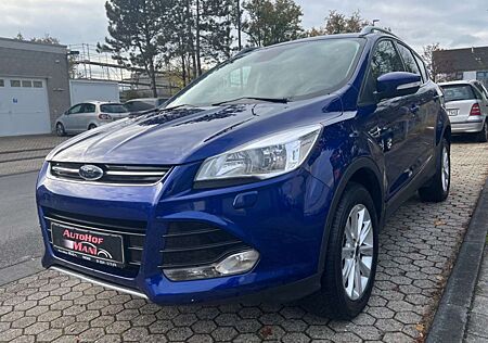 Ford Kuga Titanium/Navi/AHK/TÜV Neu