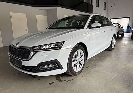 Skoda Octavia Combi 2.0 TDI Style LED/ACC/AHK/SHZ/Navi